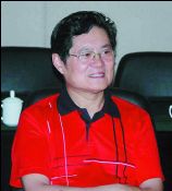 画家 盖茂森 的照片，单击鼠标查看大图！