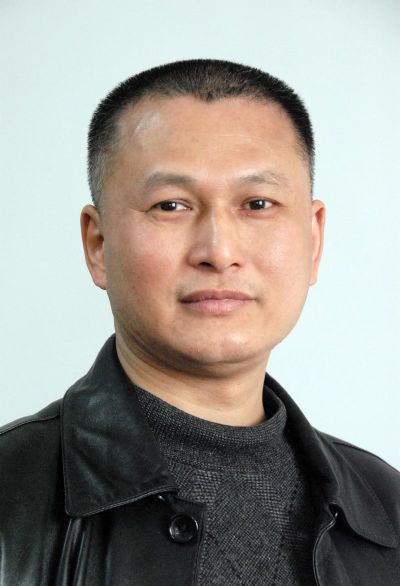 画家 张友宪 的照片，单击鼠标查看大图！